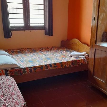 Villa Umar Homestay Pondicherry Exteriör bild