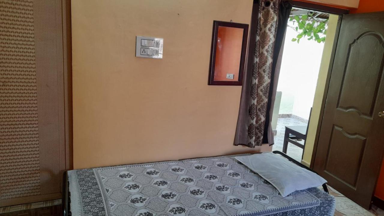 Villa Umar Homestay Pondicherry Exteriör bild