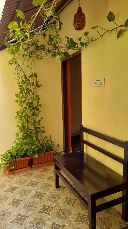 Villa Umar Homestay Pondicherry Exteriör bild
